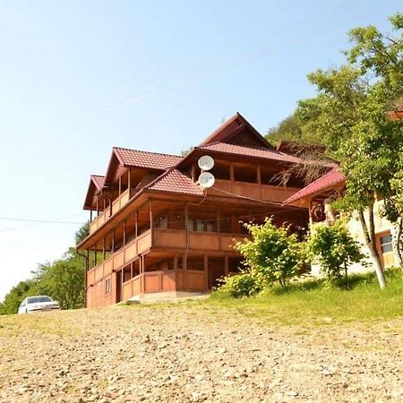Отель Casa Din Barsana Birsana Экстерьер фото